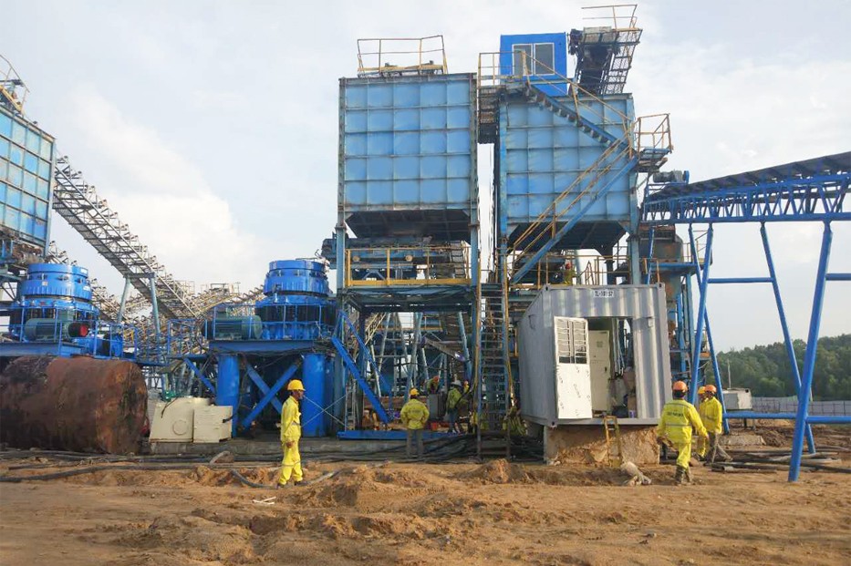 越南时产800吨辉绿岩破碎生产线客户案例